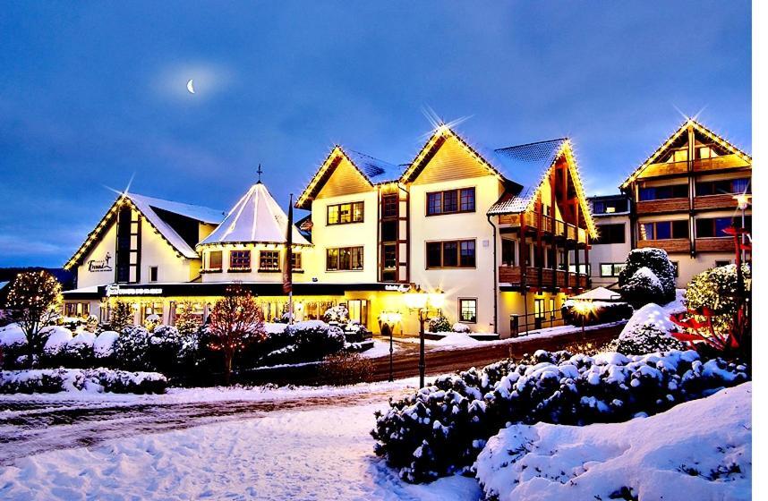 Hotel Freund - Privathotels Dr Lohbeck Oberorke Exterior photo